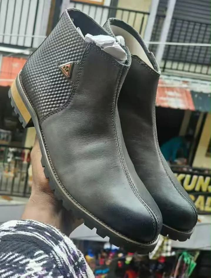 Patterned Grey