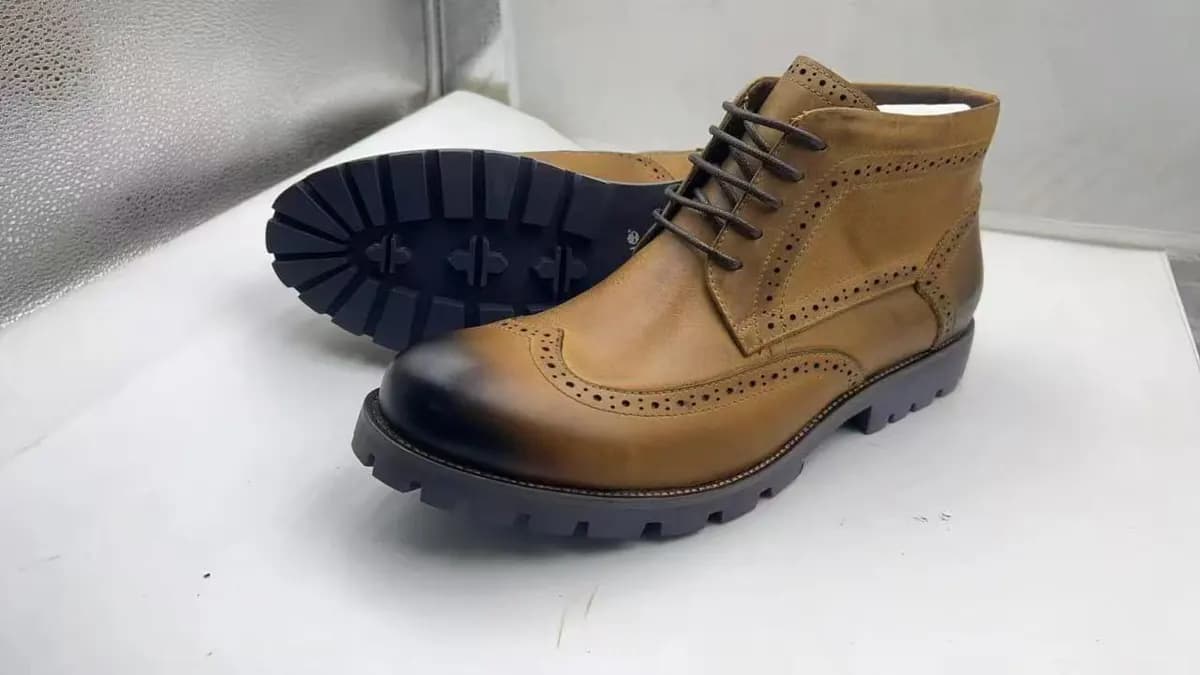 Tan