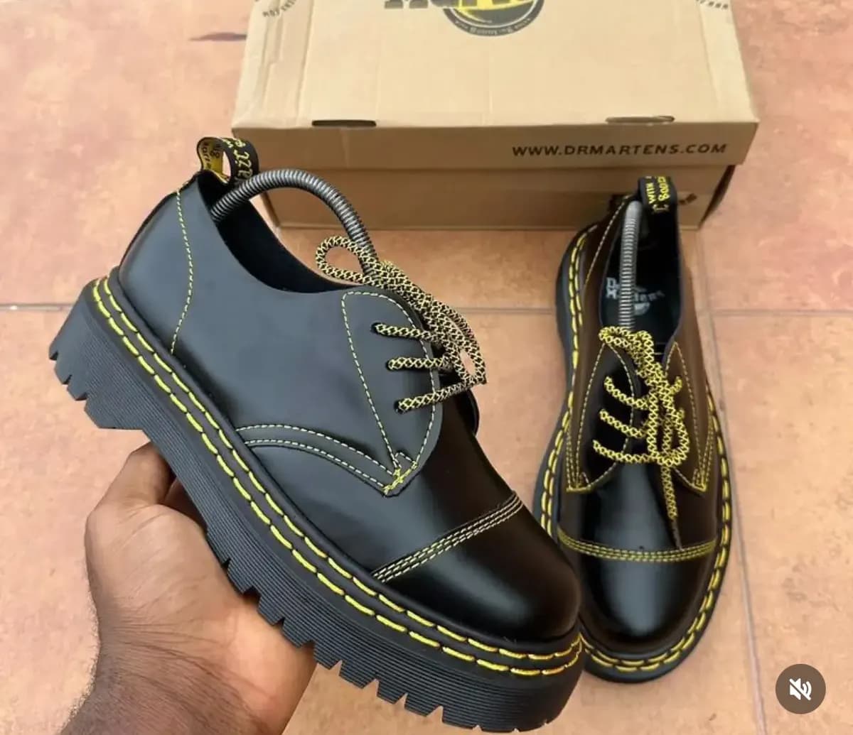Platform Black 2