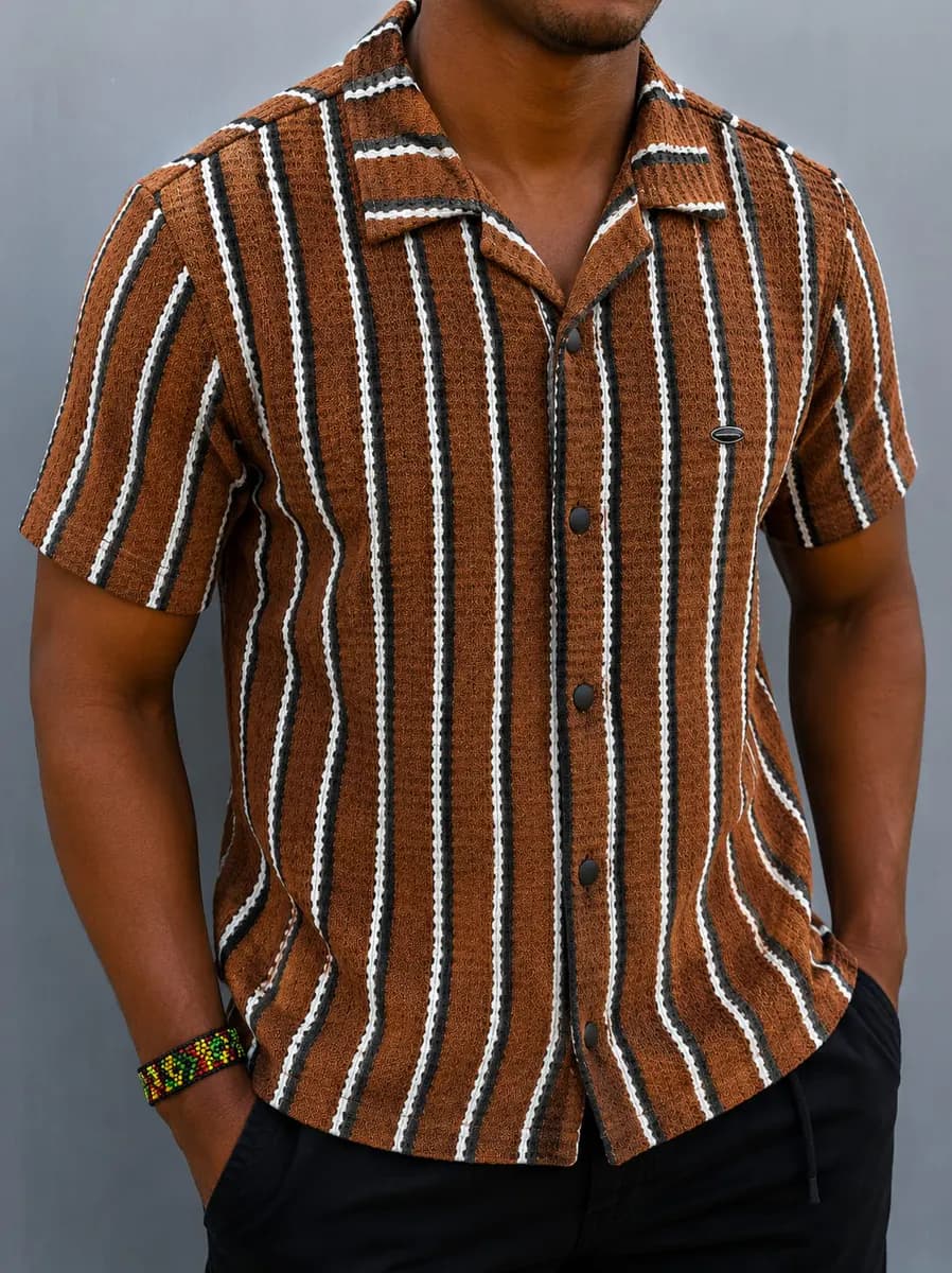 Shirt in Brown
