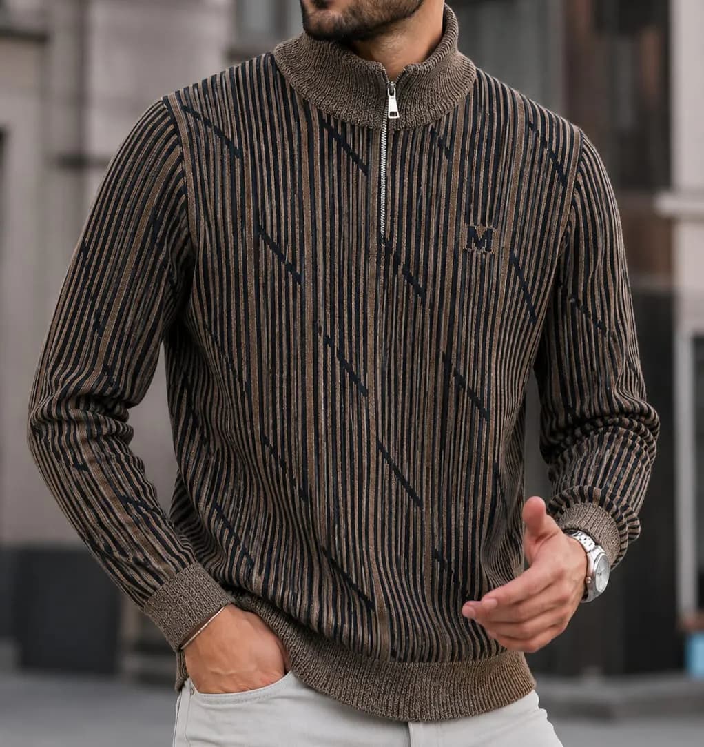 Shirt in Brown