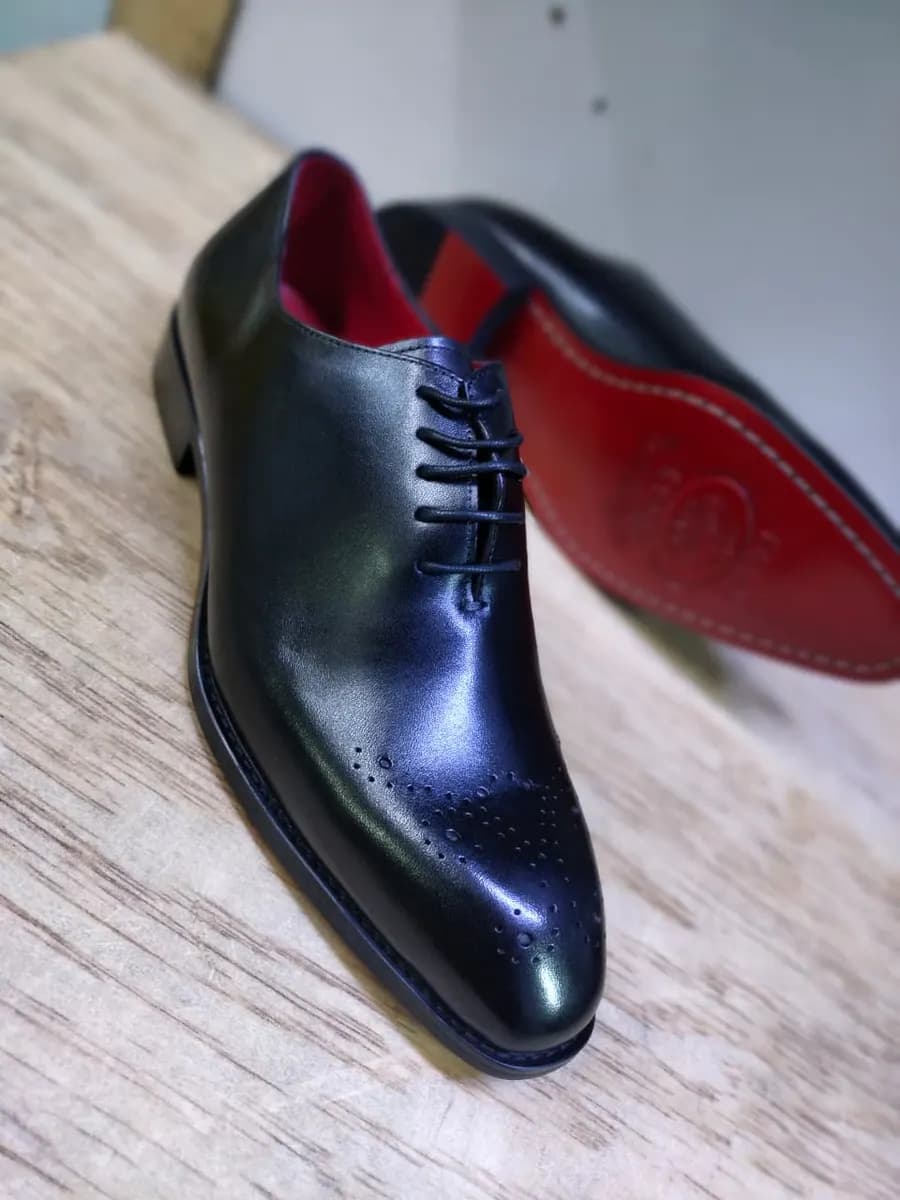 Clarks Official Shoe in Black