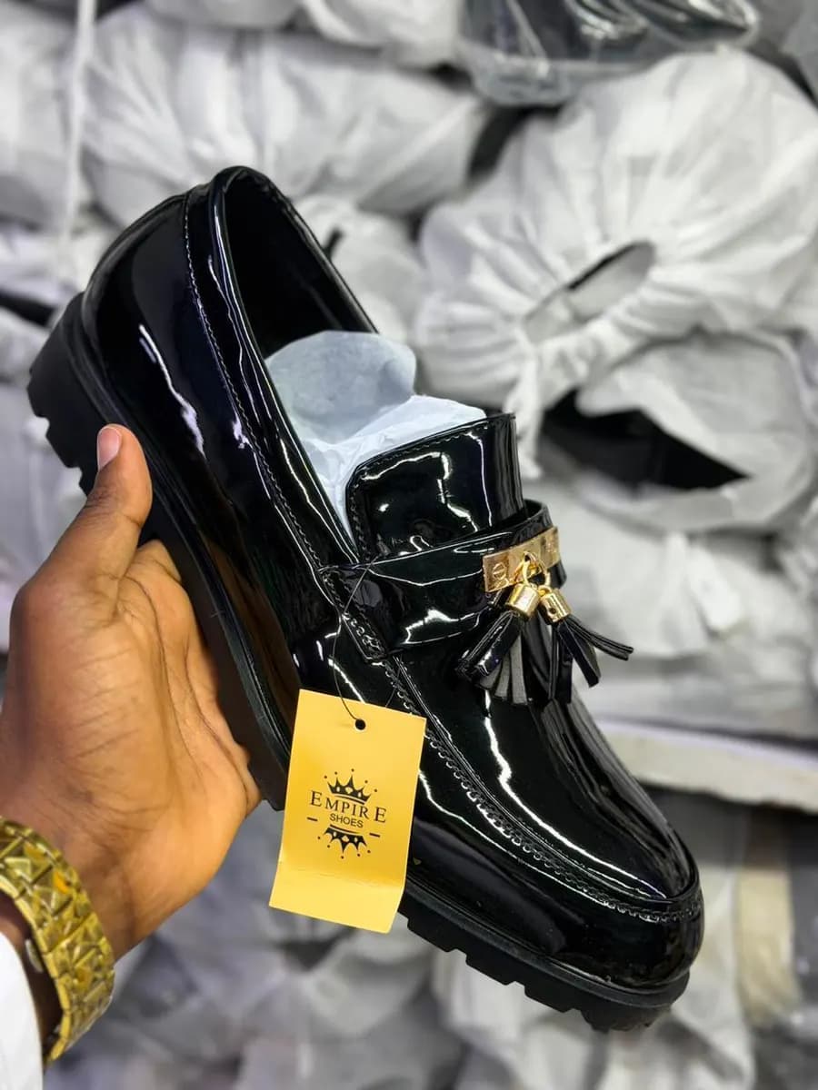 Tassel Black 2