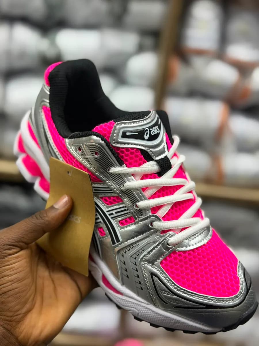 Sneaker in Pink