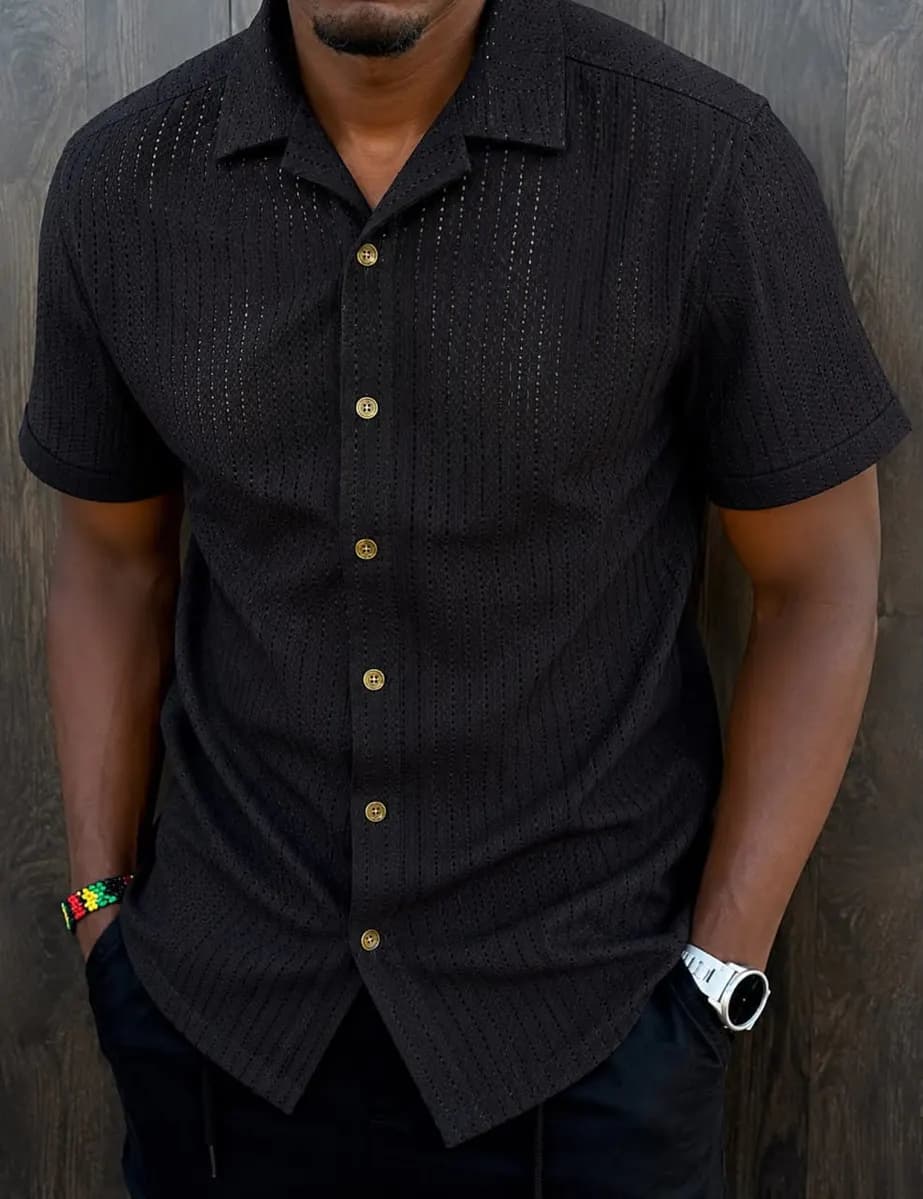 Shirt in Black