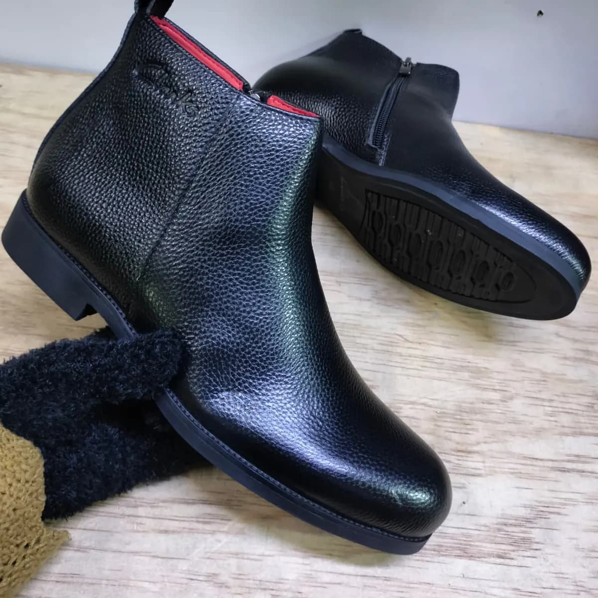 Clarks Official Boots in Black