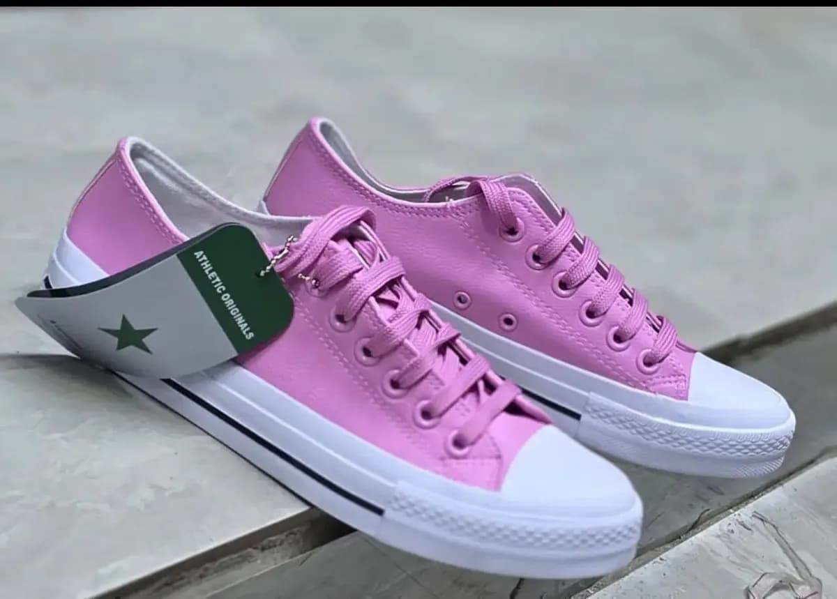 Sneaker in Pink